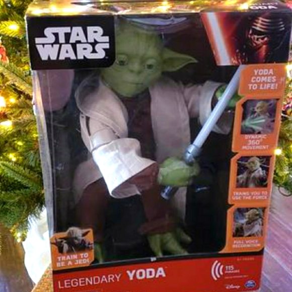 New Star Wars Yoda Master Train to be a Jedi 360 movement Lightsaber